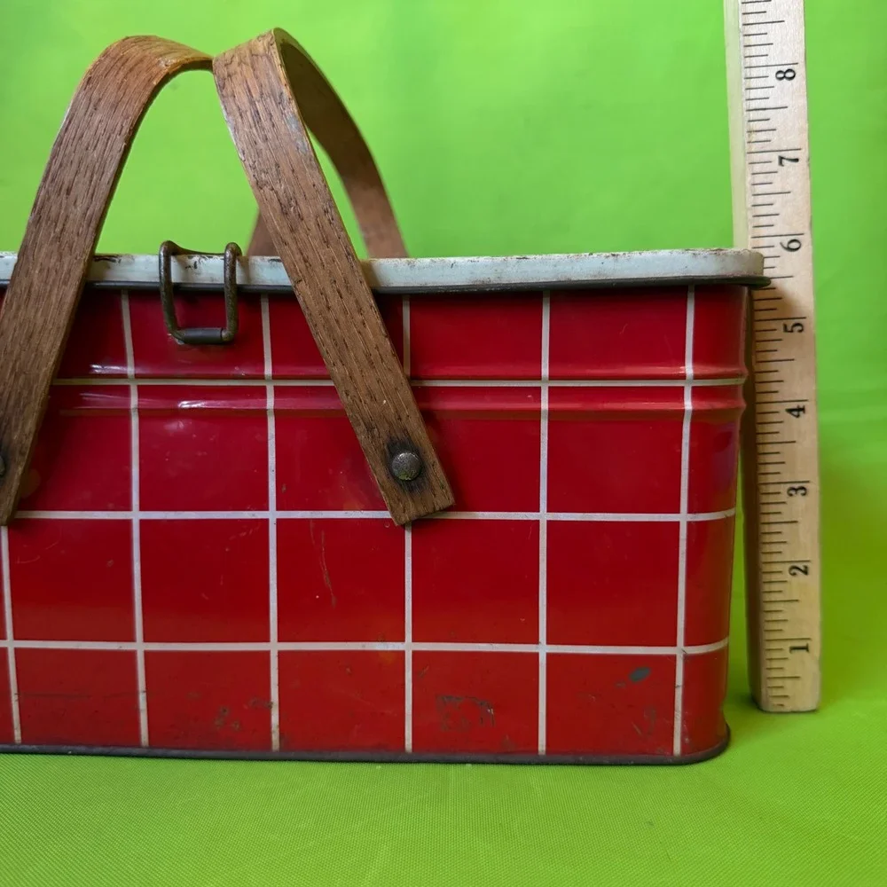 Vintage WWII 40s Golden Cookies Watertown Mass Tin Picnic Basket Red Grid Wood